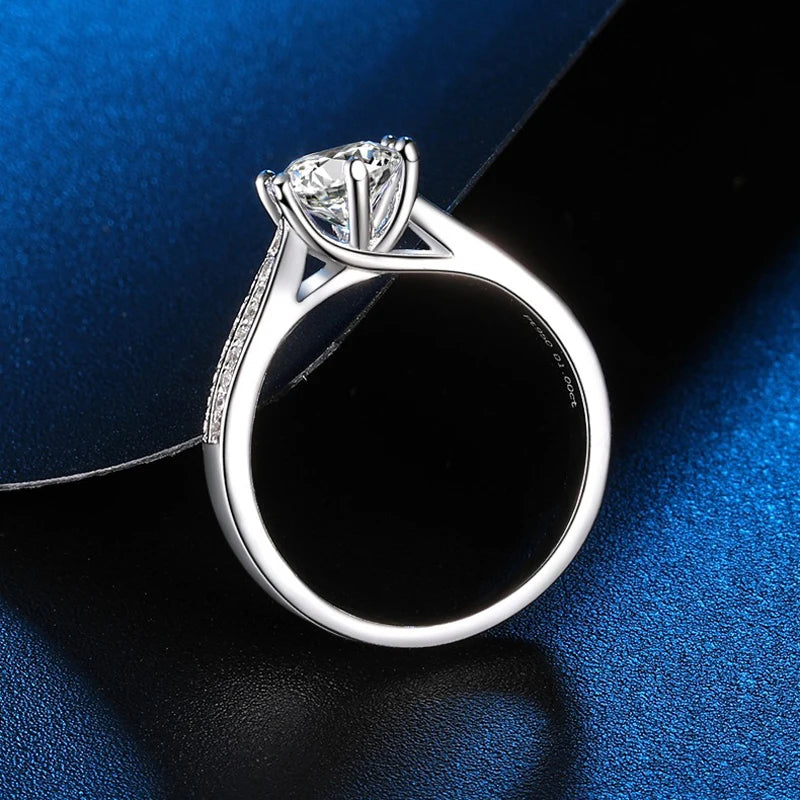 925 Luxury Moissanite Ring