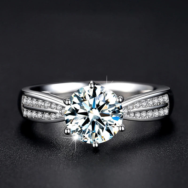 925 Luxury Moissanite Ring