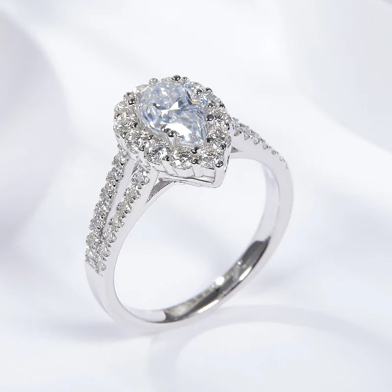 S925 Pear Cut 1.74ct Moissanite Ring