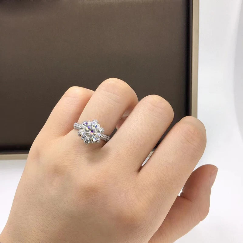 Hopeless 925 Round Moissanite Ring