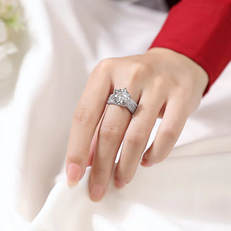 Luxury 925 Moissanite Ring