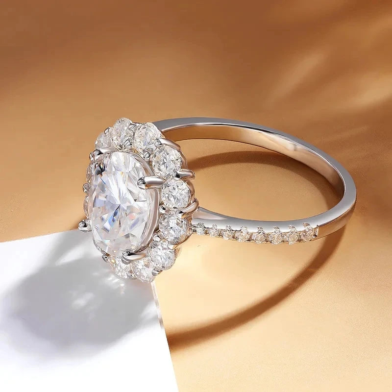 Gabrielle Oval 2ct Moissanite Ring