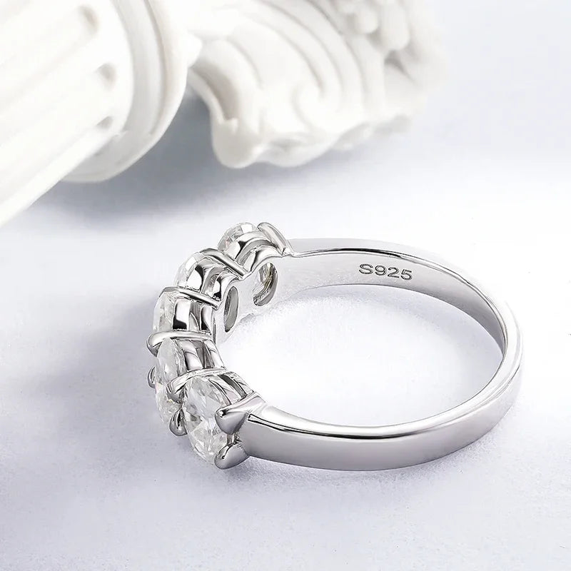 Marian Oval Moissanite Ring
