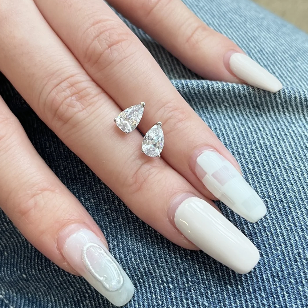 Aaliyah Pear Moissanite Earrings