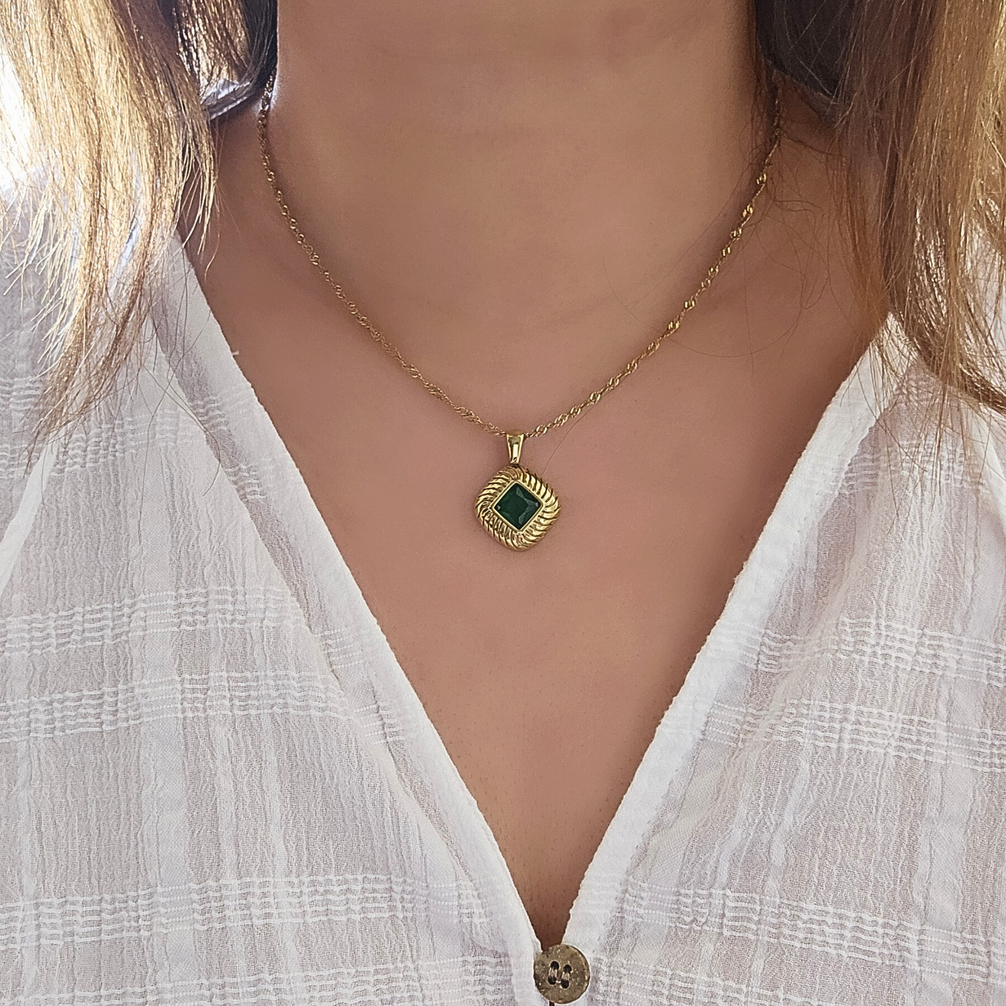 Retro Geometric Green Emerald Gold Chain Necklace
