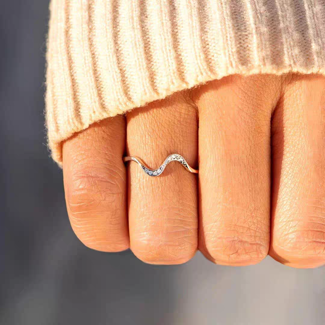 925 Wave Design Zirconia Ring