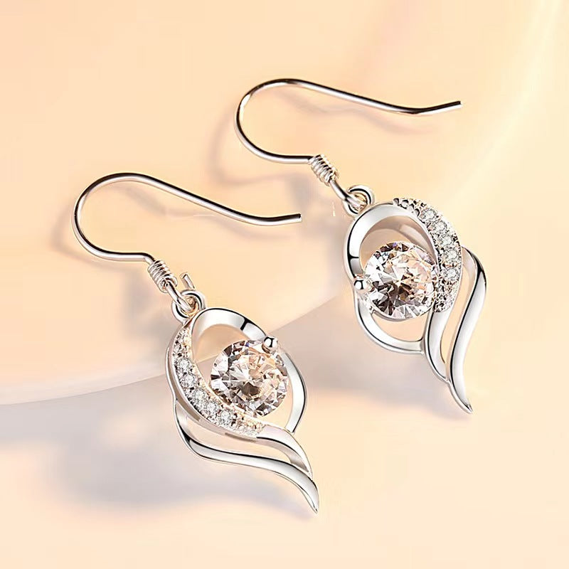 Heart-Shaped S925 Sterling Silver 1 Pair of Moissanite Drop Earrings