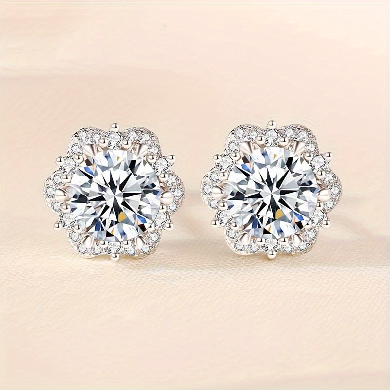 925 Sterling Silver Flower Missanite Stud Earrings