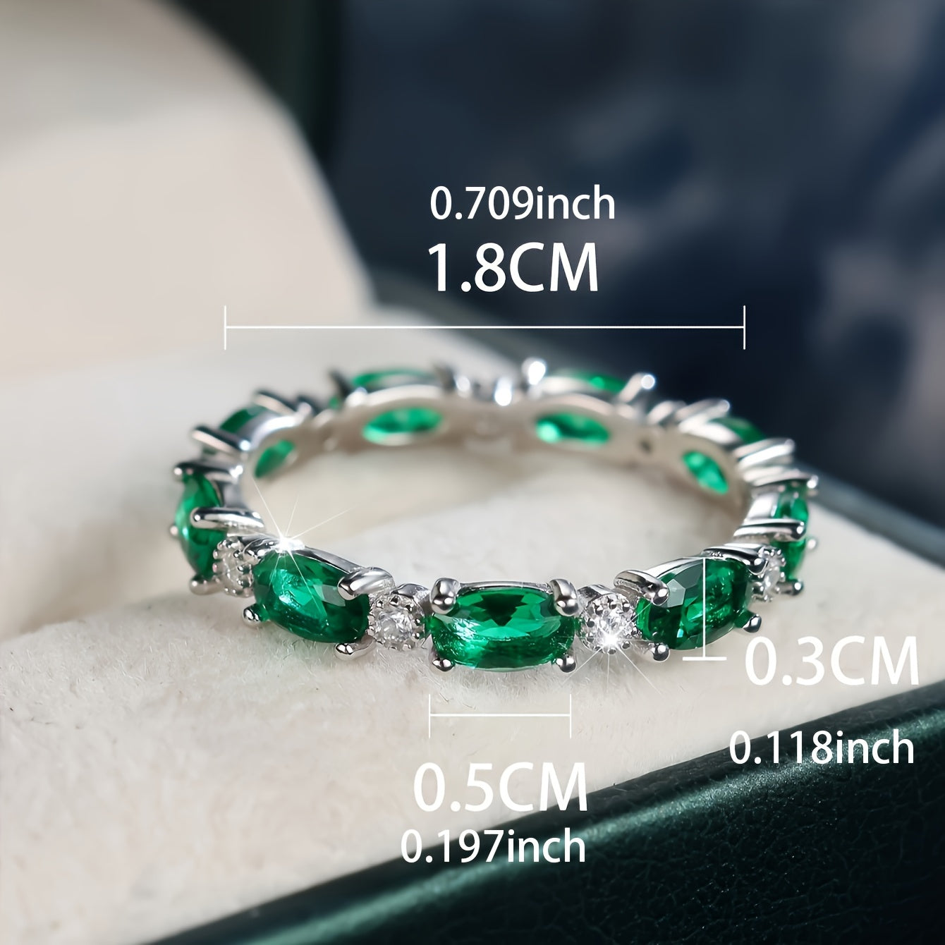 Elegant Emerald Green Cubic Zirconia Ring