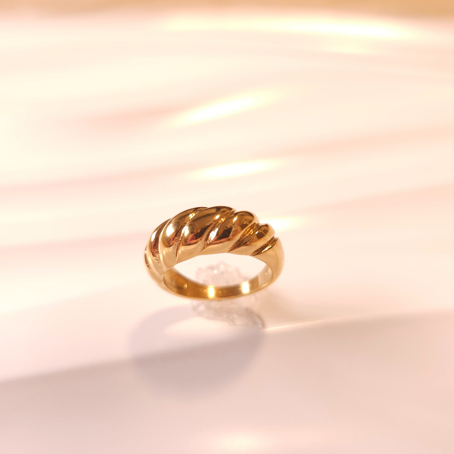 18K Gold Plated Spiral Vintage Wave Ring