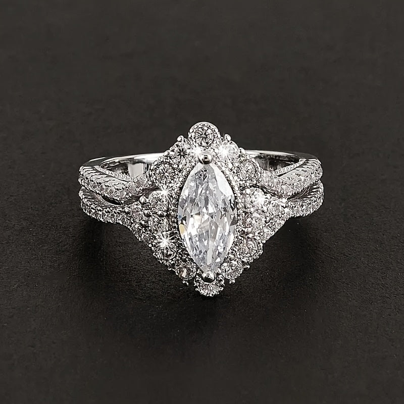 Luxurious 925 Sterling Silver Sparkling Cubic Zirconia Ring