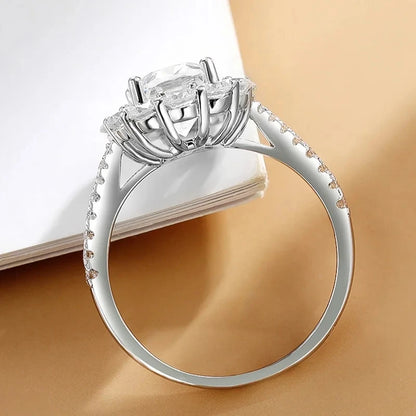 Gabrielle Oval 2ct Moissanite Ring