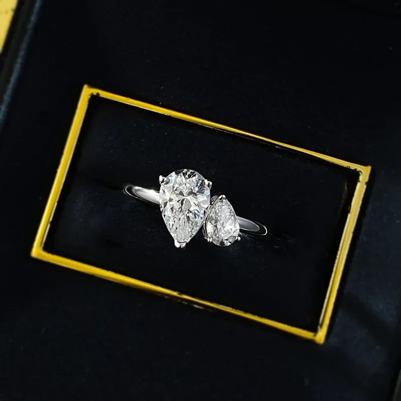 Phoenix White Pear 2ct Zirconia Moissanite Ring