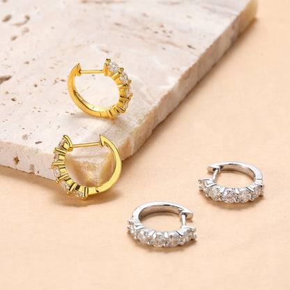Mignon Moissanite Hoop Earrings