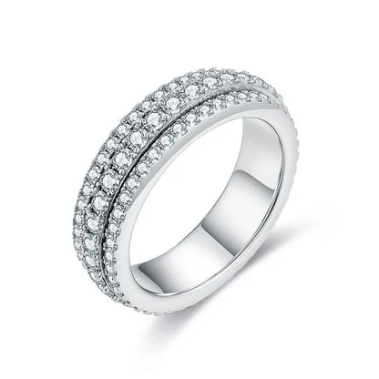 Luxury Round Moissanite Row Ring