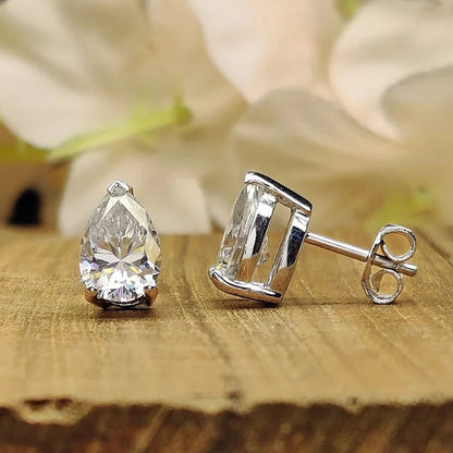 Aaliyah Pear Moissanite Earrings
