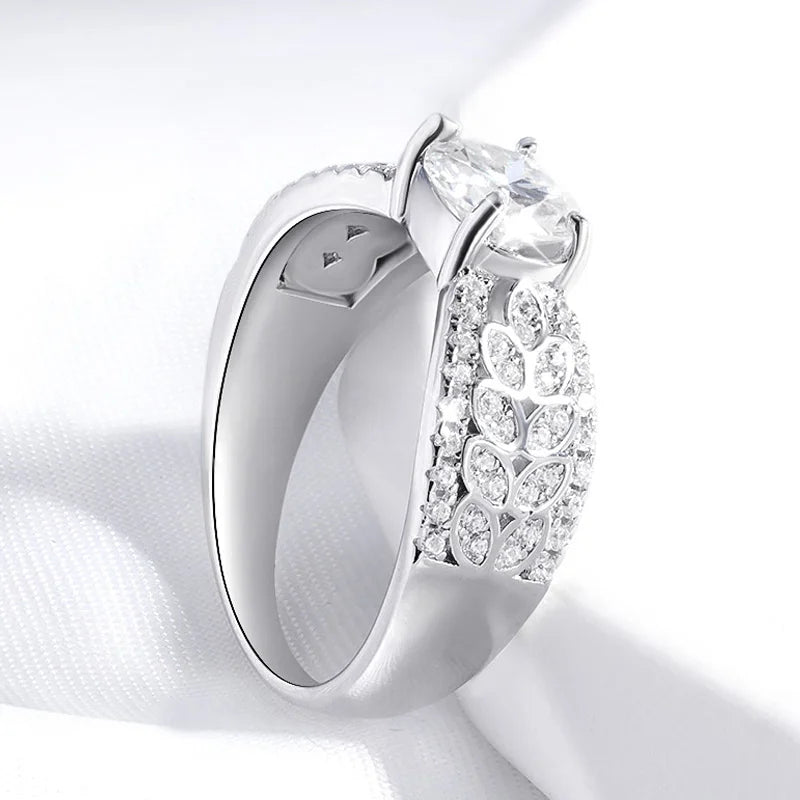 Luxury Sparkling 925 18k-Plated 1CT Moissanite Rings