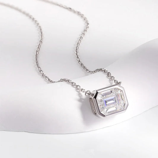 Daily Jewelry 925 silver 1-4CT Emerald Cut Moissanite Necklace