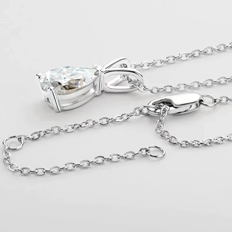 Orla Pear Cut Moissanite 1.5ct Pendant Necklace