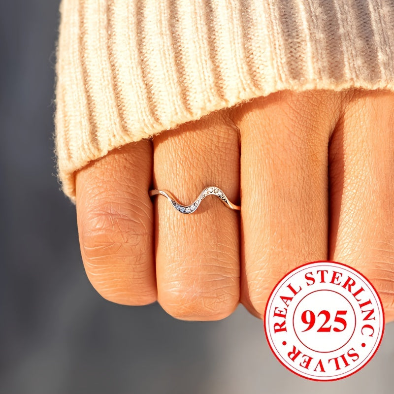 925 Sterling Silver Sparkling Wave Design Zirconia  Ring