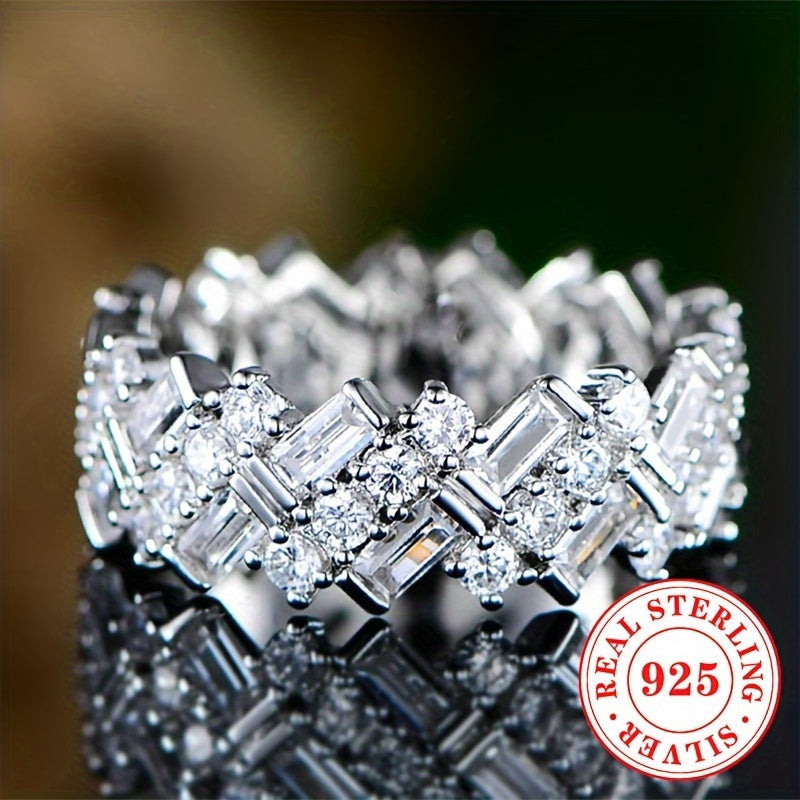 Luxurious  Elegant Cubic Zirconia Ring