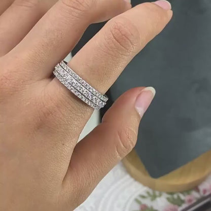 Luxury Round Moissanite Row Ring