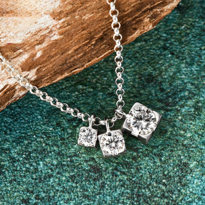 S925 0.9ct Moissanite necklace