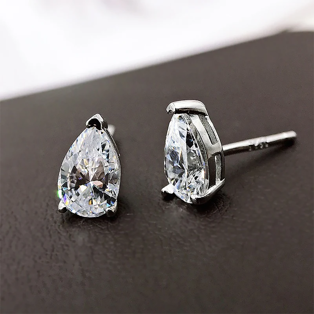 Aaliyah Pear Moissanite Earrings