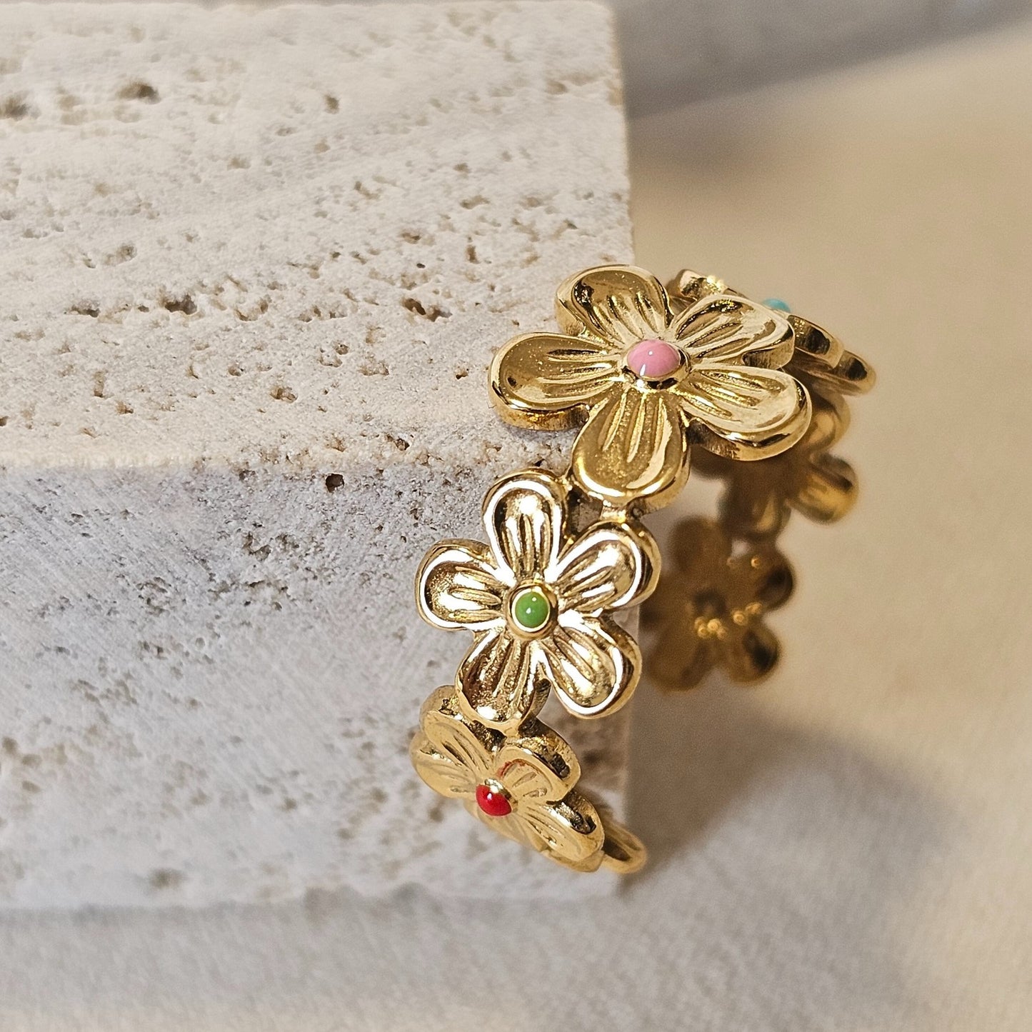 7 Petal Botanical Floral Crown Gold Ring