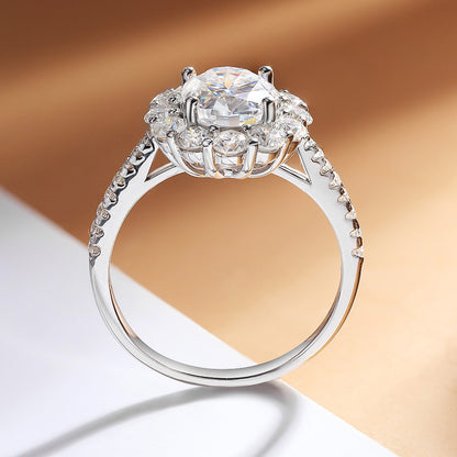 Gabrielle Oval 2ct Moissanite Ring