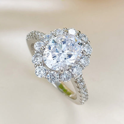 Gabrielle Oval 2ct Moissanite Ring