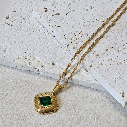 Retro Geometric Green Emerald Gold Chain Necklace